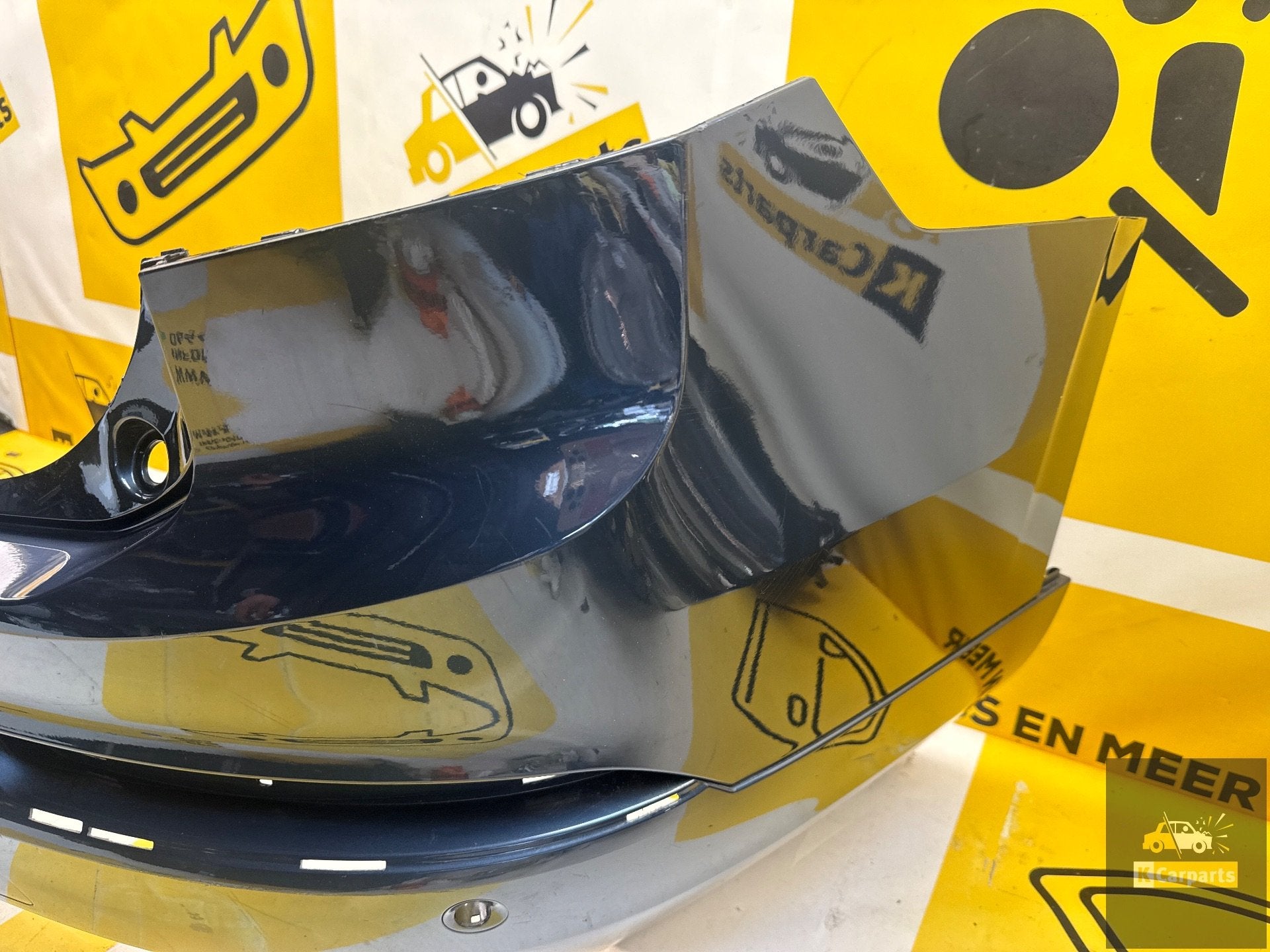 Achterbumper Volvo XC90 2020-2024 31353430 Origineel, Gebruikt, Gunnar Engellaus vag 8
405 31  Gothenburg, SE, Info@volvocars.com