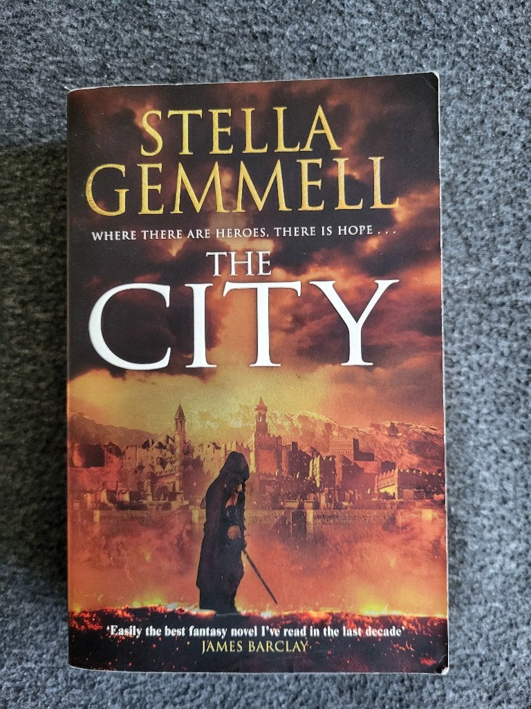 The City - Stella Gemmell (Fantasy Boek), Ophalen of Verzenden, Gelezen, Stella Gemmell