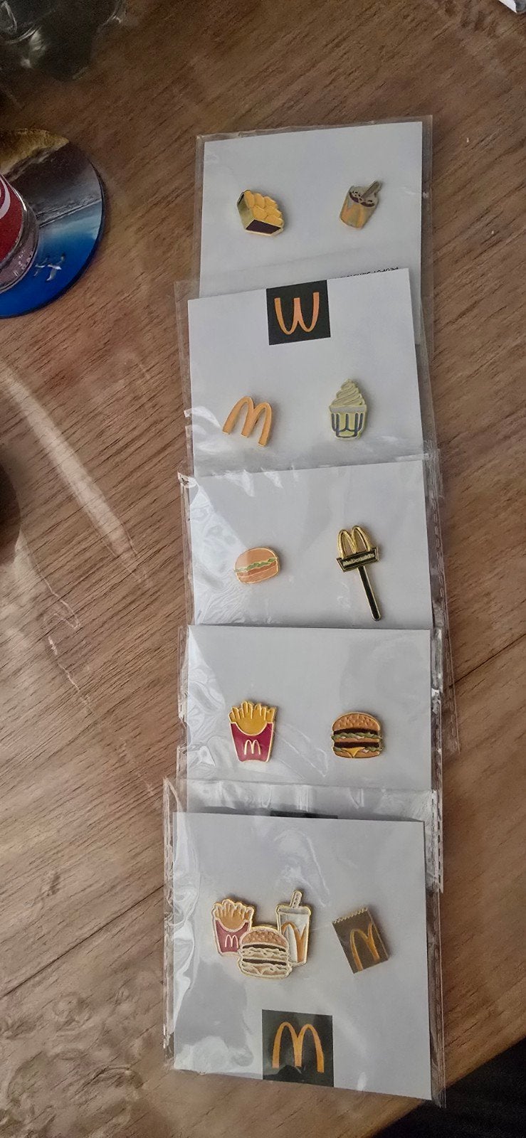 McDonald's pins - Complete set in één koop, Verzamelen, Speldjes, Pins en Buttons, Ophalen, Nieuw, Merk, Speldje of Pin