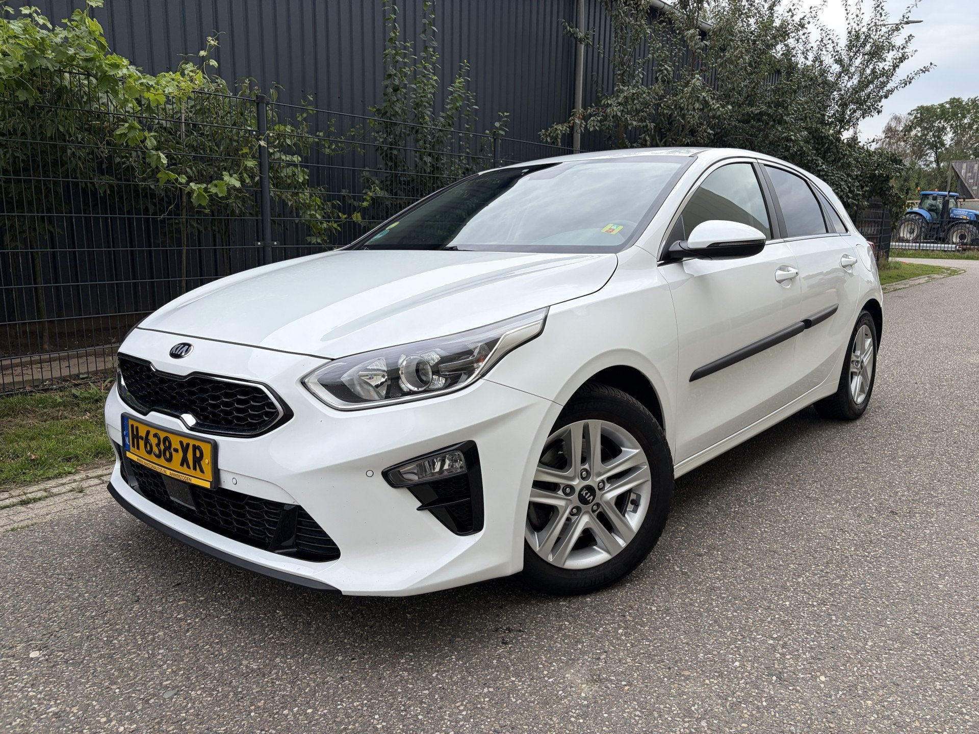 Kia Ceed 1.6 CRDi DynamicPlusLine / AUTOMAAT / NAVI / KEYLES, Auto's, Gebruikt, 4 cilinders, 116 pk, Wit