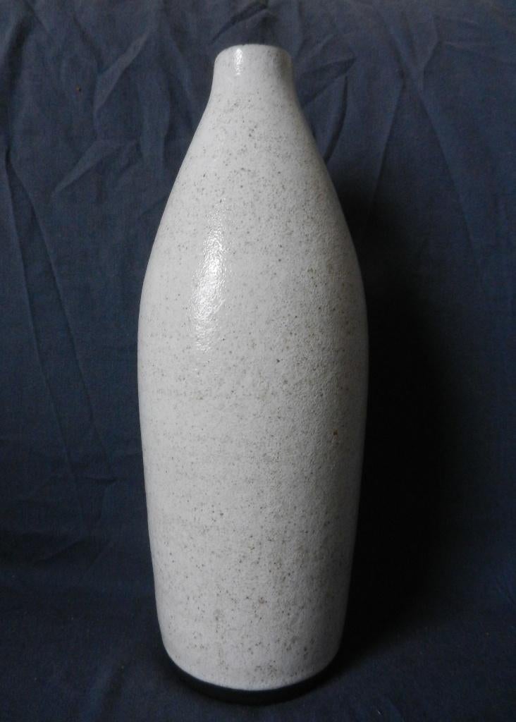 Fraaie hoge Zaalberg wit gespikkelde vaas hxd 31,4 x 11,9 cm, Ophalen of Verzenden