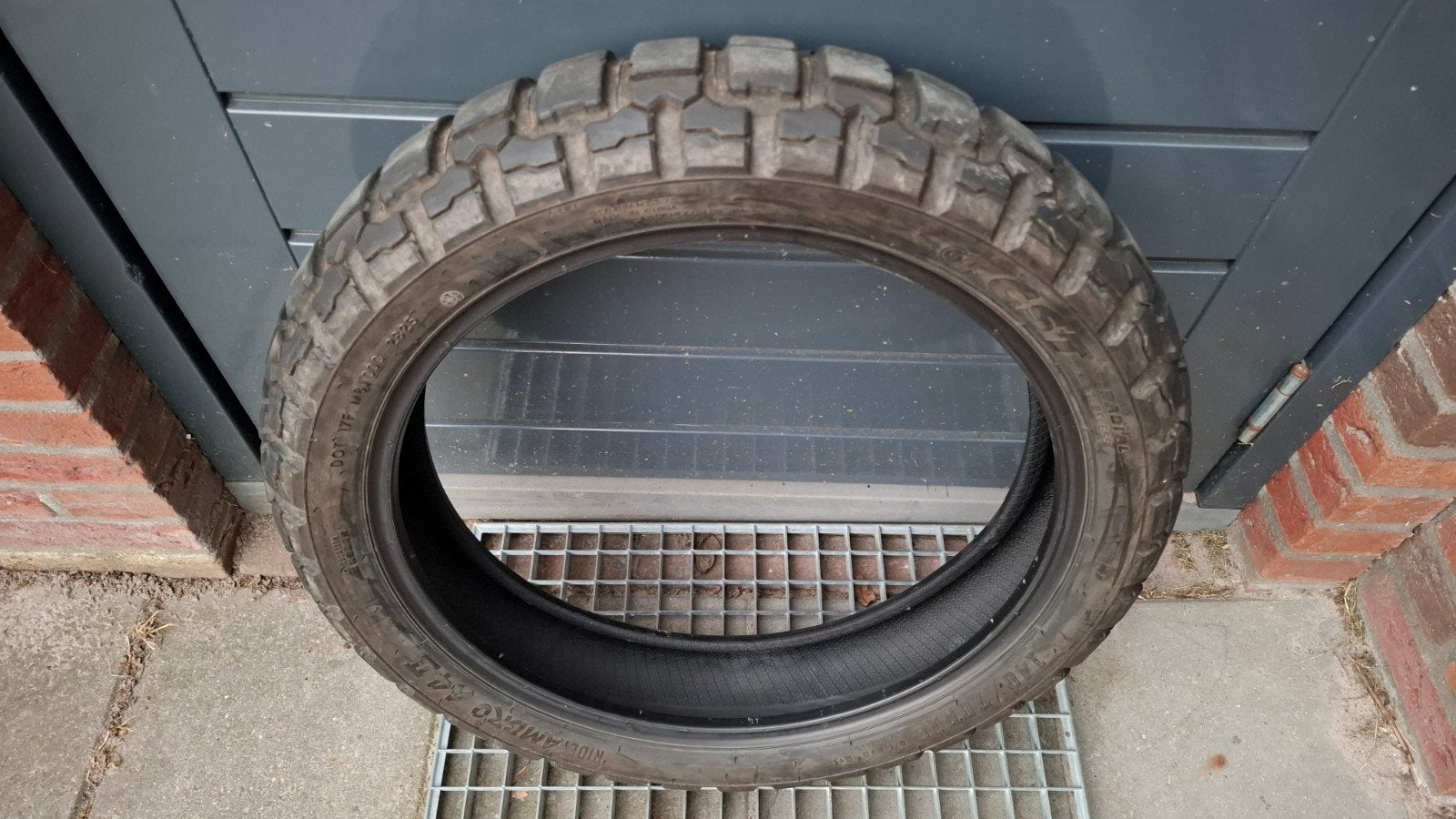motorband CST 140 70 18, Motoren, Ophalen of Verzenden