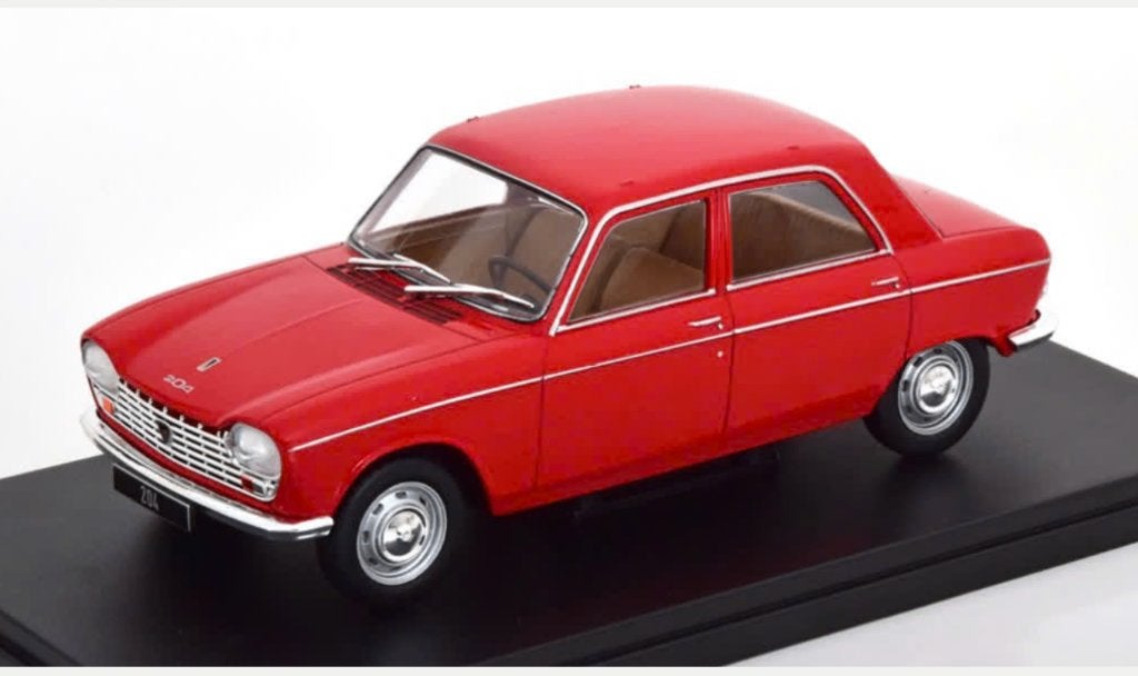 PEUGEOT 204 1968 ROOD schaal 1/24 Whitebox ref. WB124181, Hobby en Vrije tijd, Verzenden, Nieuw, Auto, Overige merken