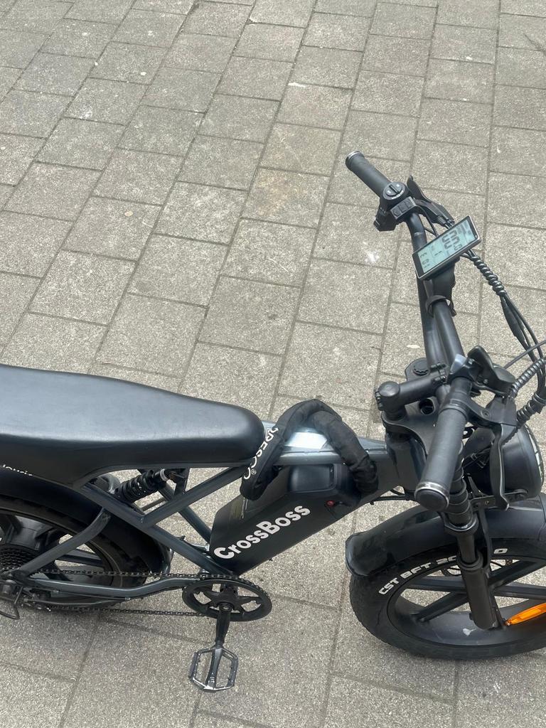 Fatbike Crossboss, batterij defect, Overige merken, Minder dan 30 km per accu, Gebruikt, Ophalen of Verzenden