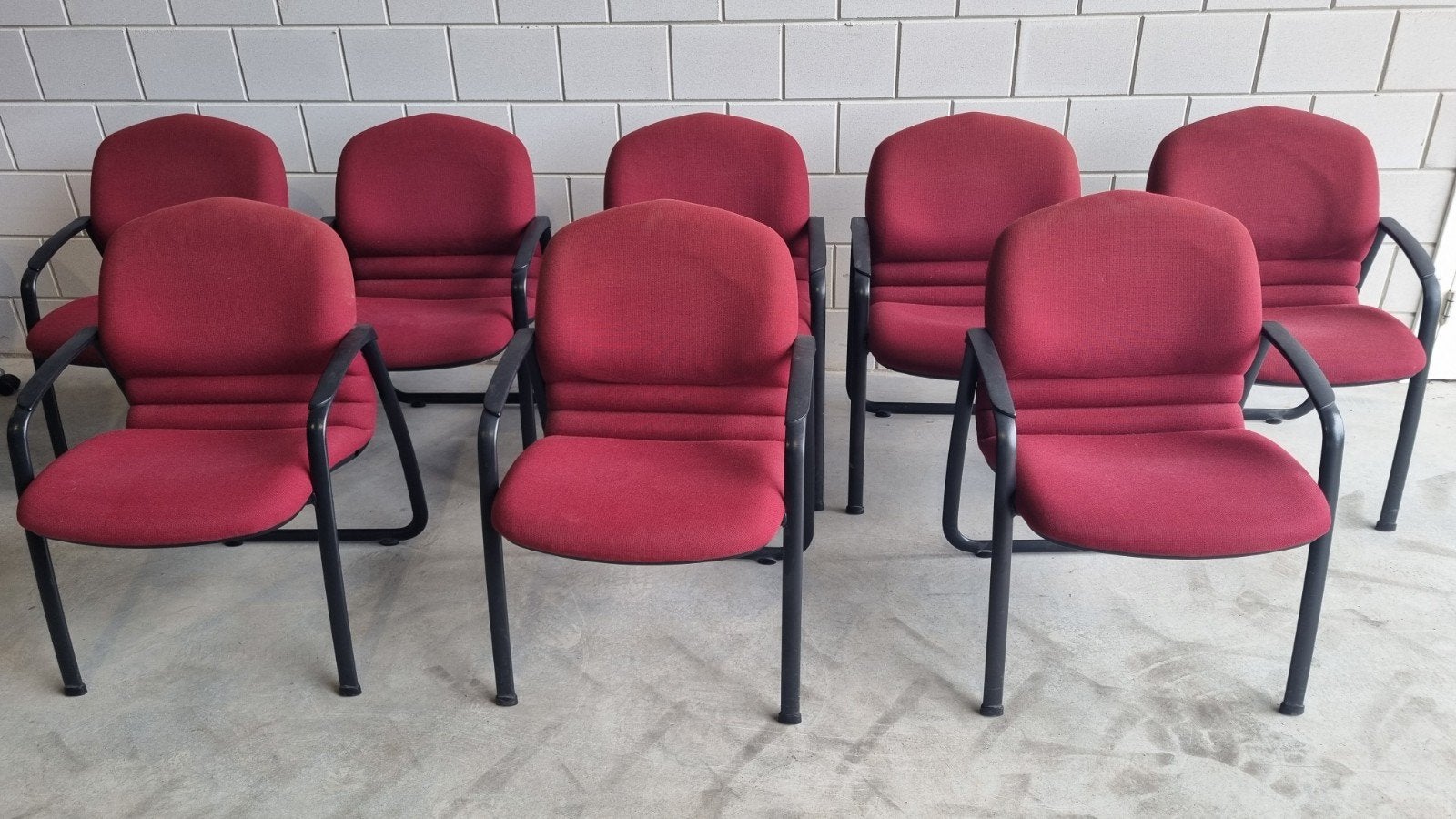 Set van 8 rode vergader kantine stoelen - Gebruikt, Gebruikt, Stof, Ophalen of Verzenden, Vijf, Zes of meer stoelen