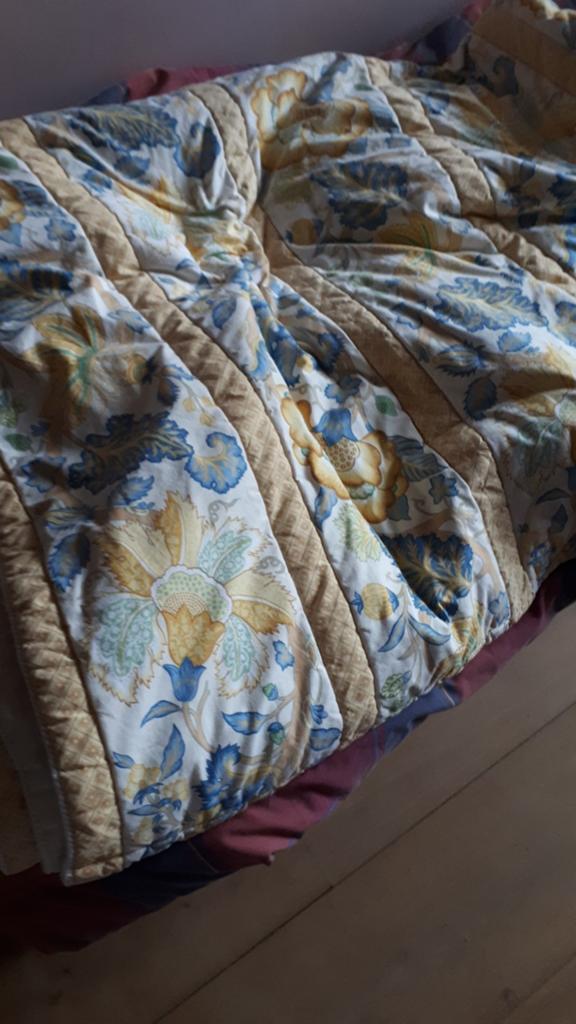 Beddensprei sprei blauw geel, Huis en Inrichting, Slaapkamer | Beddengoed, Ophalen of Verzenden, Zo goed als nieuw, Tweepersoons