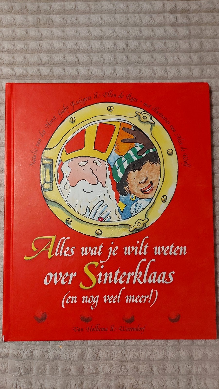 Alles wat je wilt weten over Sinterklaas (en nog veel meer!), Ophalen of Verzenden, Zo goed als nieuw