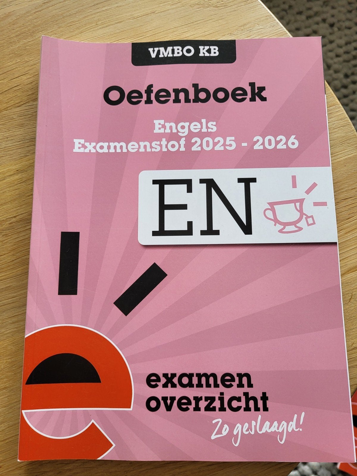 Examenoverzicht oefenboek Engels 2025-2026 VMBO Kader, Boeken, Schoolboeken, Ophalen of Verzenden, VMBO, Engels