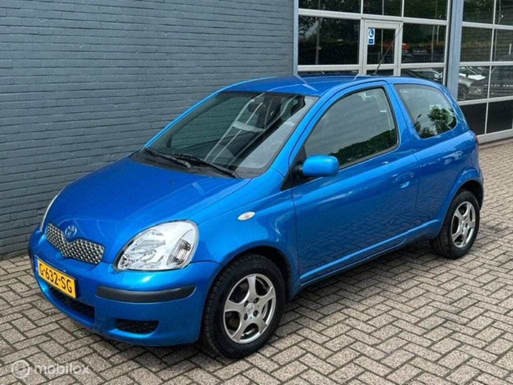Toyota Yaris 1.0 VVT-i, Voorwielaandrijving, Gebruikt, 4 cilinders, 855 kg