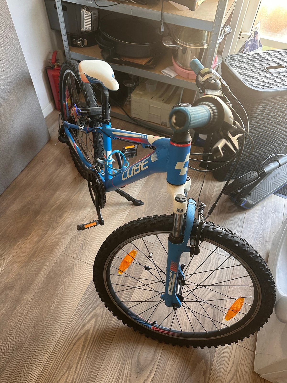 Cube kinderfiets - Blauw/Wit/Rood, Gebruikt, Velgrem, Versnellingen, Minder dan 49 cm