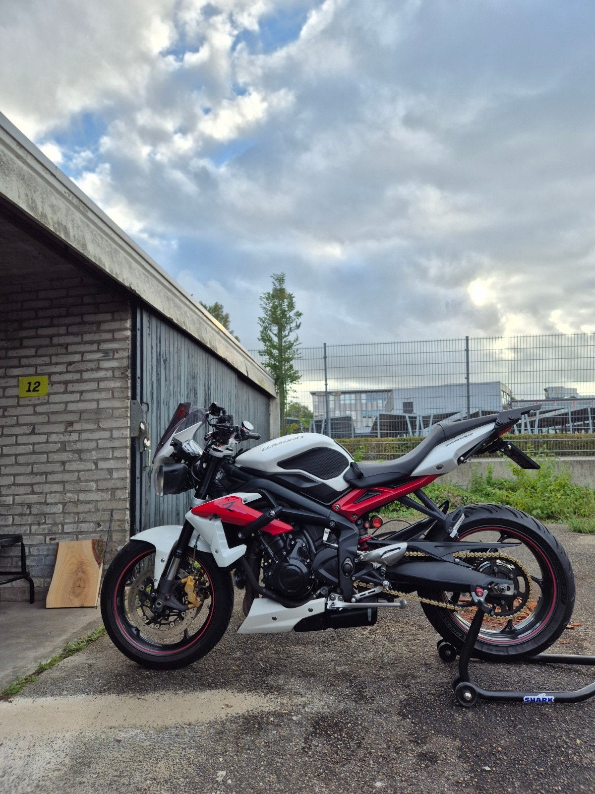 Triumph Street Triple 675R, 675 cc, 3 cilinders, Particulier, Naked bike