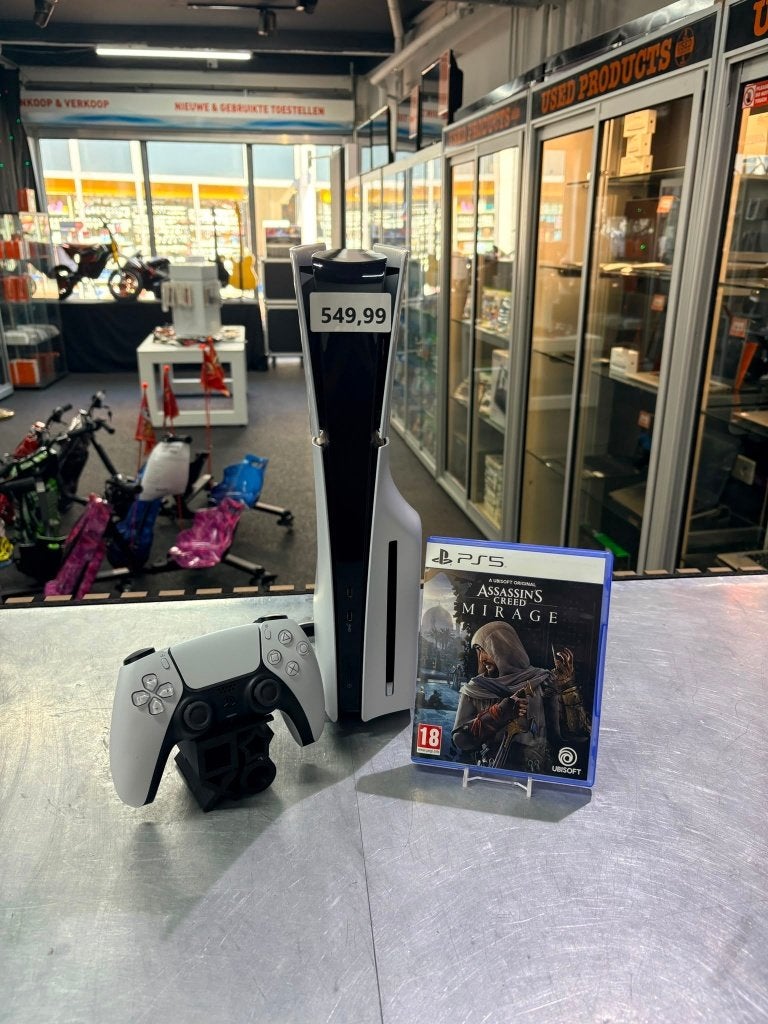 PlayStation 5 Slim Disc 1TB + Assassin's Creed Mirage, ., Ophalen of Verzenden, Zo goed als nieuw, .