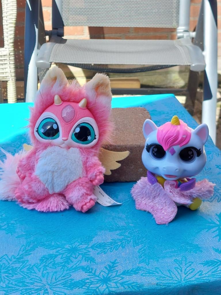 FurReal Friends en Little Live Pets knuffels, Overige karakters, Ophalen of Verzenden, Zo goed als nieuw, Roze