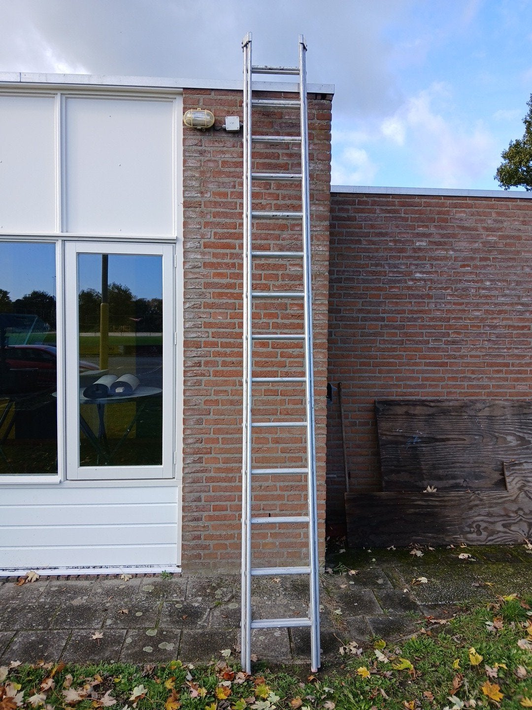 Aluminium ladder 2x14 treden, nog goed voor 2e ronde, Ophalen, Gebruikt, Ladder, Opvouwbaar of Inschuifbaar