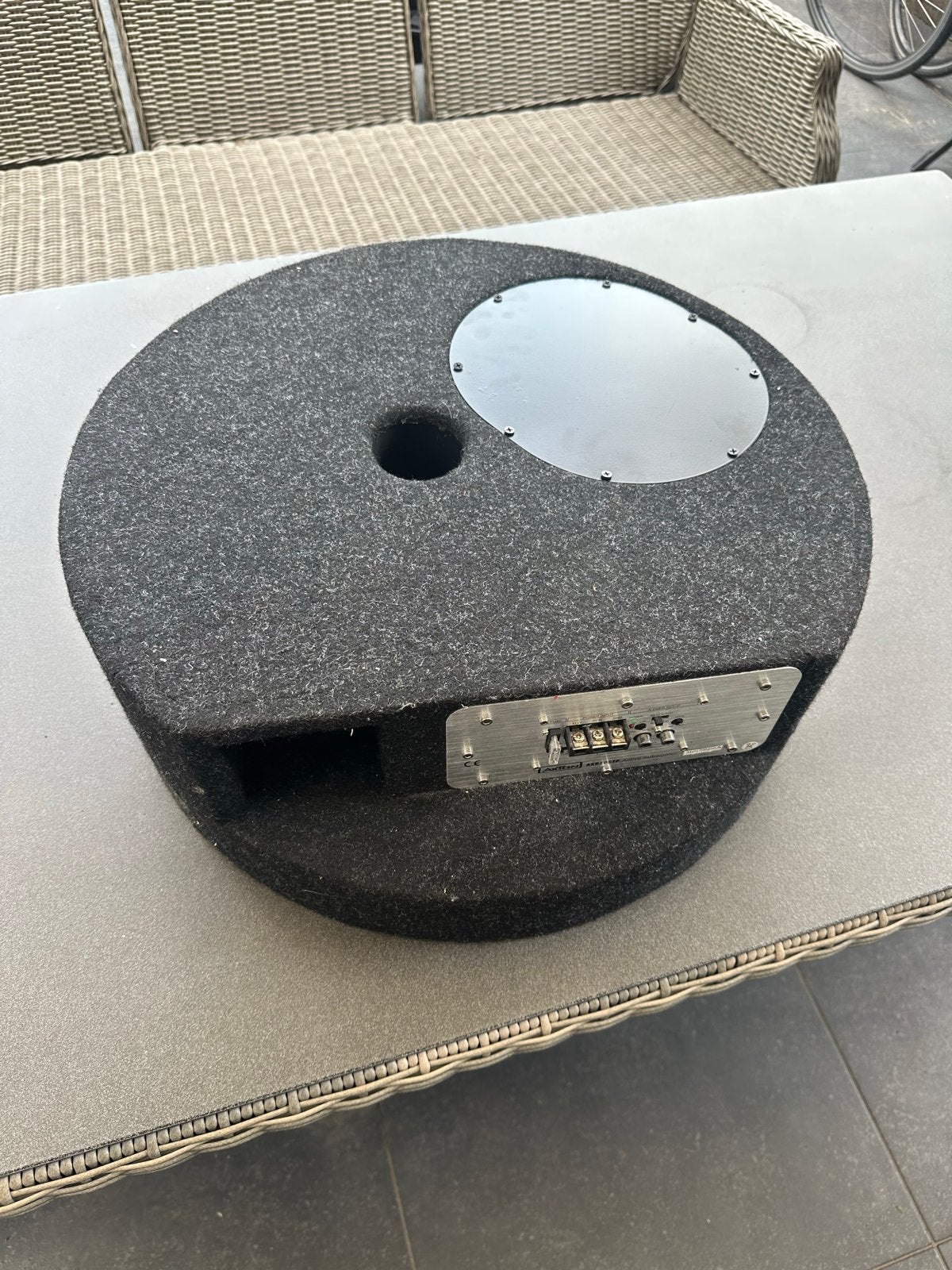 Axton AXB20STP Actieve Subwoofer Reservewiel, Auto diversen, Ophalen, Gebruikt