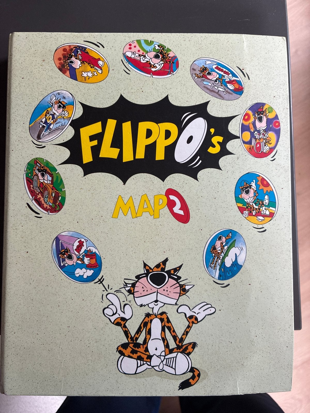 Flippo's Map 2 Compleet met Cheetos, Looney Tunes, Spiek, Ophalen, Cheetos 24 Game, Verzameling, Met verzamelmap(pen)