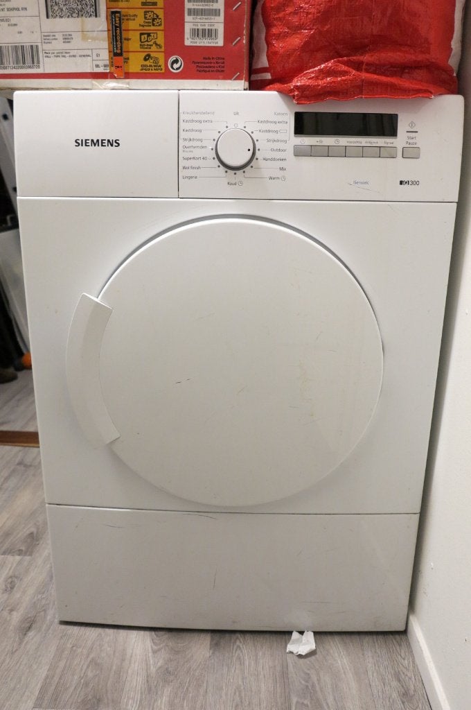 Gratis Wasdroger met heteluchtafvoer, Ophalen, 6 tot 8 kg, Gebruikt, Luchtafvoer