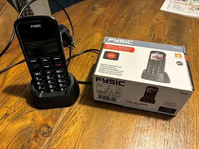 Fysic mobiele seniorentelefoon F10 zgan MET NOODKNOP, Ophalen of Verzenden, Klassiek of Candybar, Zonder abonnement, Minder dan 3 megapixel