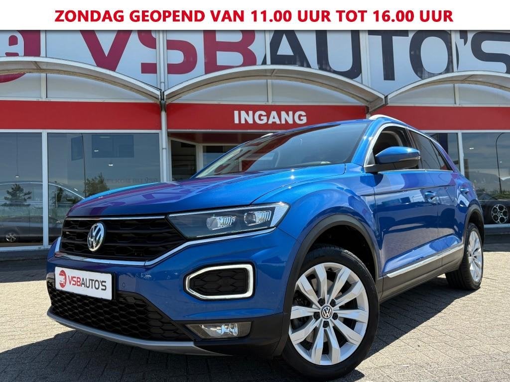 Volkswagen T-ROC 1.5 TSI ACT. 150PK SPORT DIGITALE-SCHERM NA, Huisgarantie, Blauw, Leder, Bedrijf