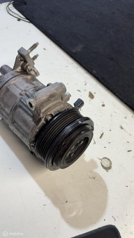 Airco pomp Ford Fiesta ('17-'23) H1BH19D629DA, Gebruikt, Ford, Ophalen of Verzenden