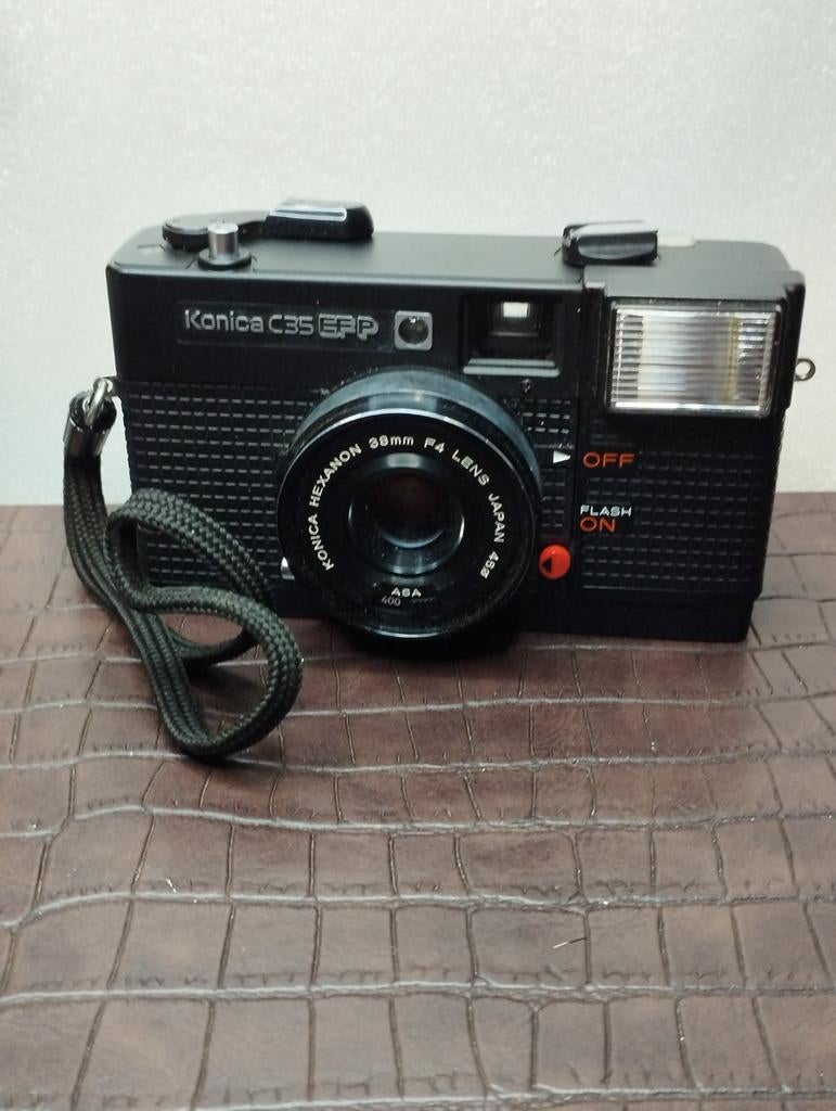 vintage Konica c35 camera, Audio, Tv en Foto, Fotocamera's Analoog, Compact, Konica, Ophalen of Verzenden