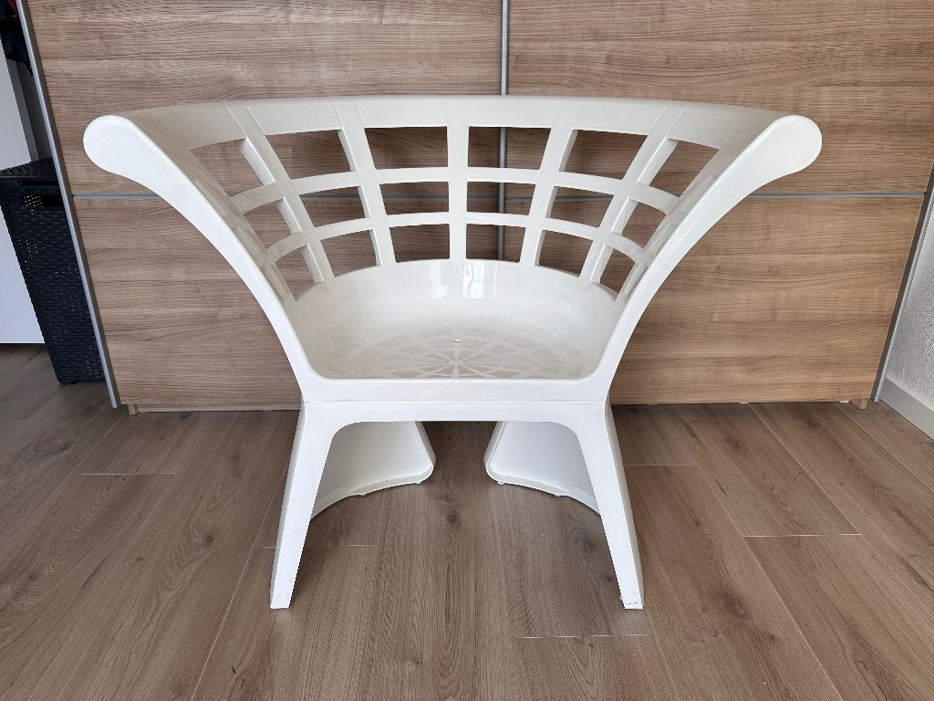 Flower chair wit, van Gaber door designer Laura Tombari, Ophalen, Kunststof, Gebruikt, Wit