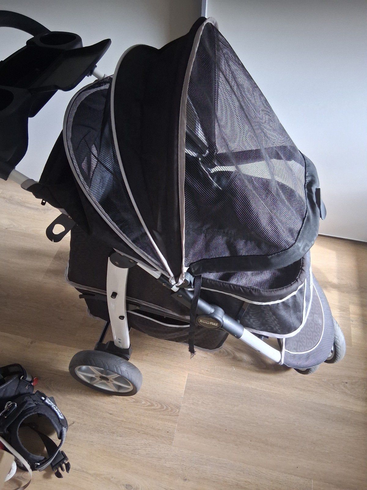 Buggie, Dieren en Toebehoren, Ophalen