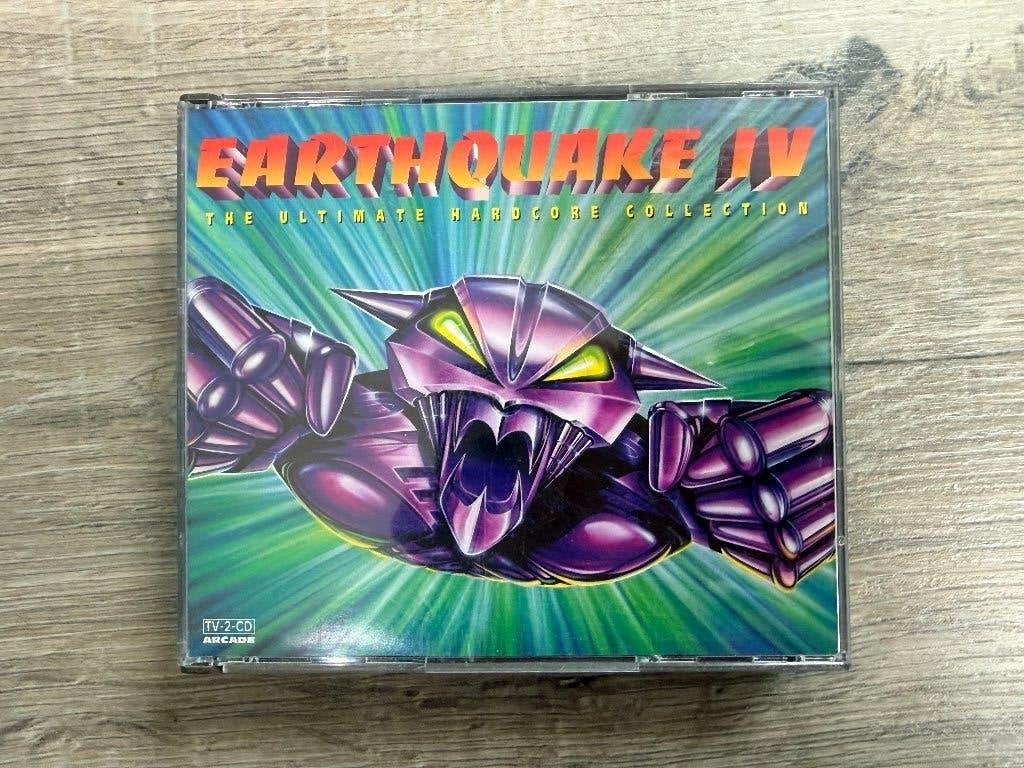 2 cd Arcade EARTHQUAKE VOL 4 IV - House ID&T, Ophalen of Verzenden, Gebruikt, Dance Populair