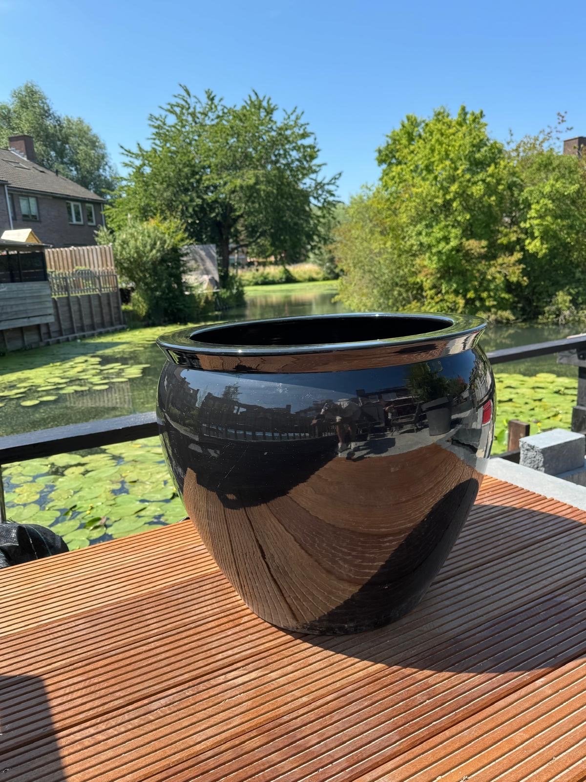 Glanzende Zwarte Bloempot - Perfect voor Binnen of Buiten, Tuin en Terras, Bloempotten, Ophalen, 40 cm of meer, Rond, Binnen
