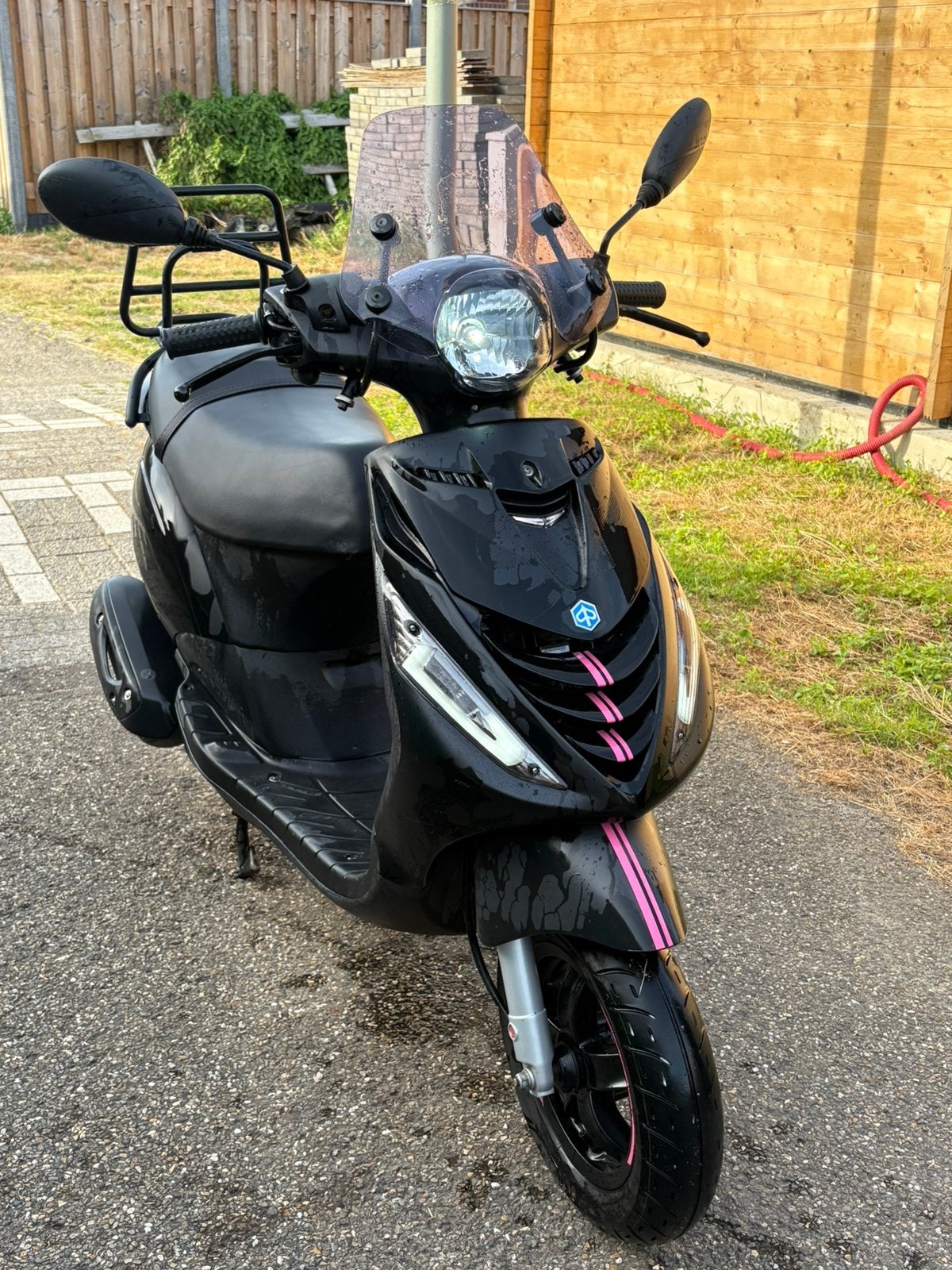 Piaggio zip iget, Ophalen, Zo goed als nieuw, Benzine, Zip
