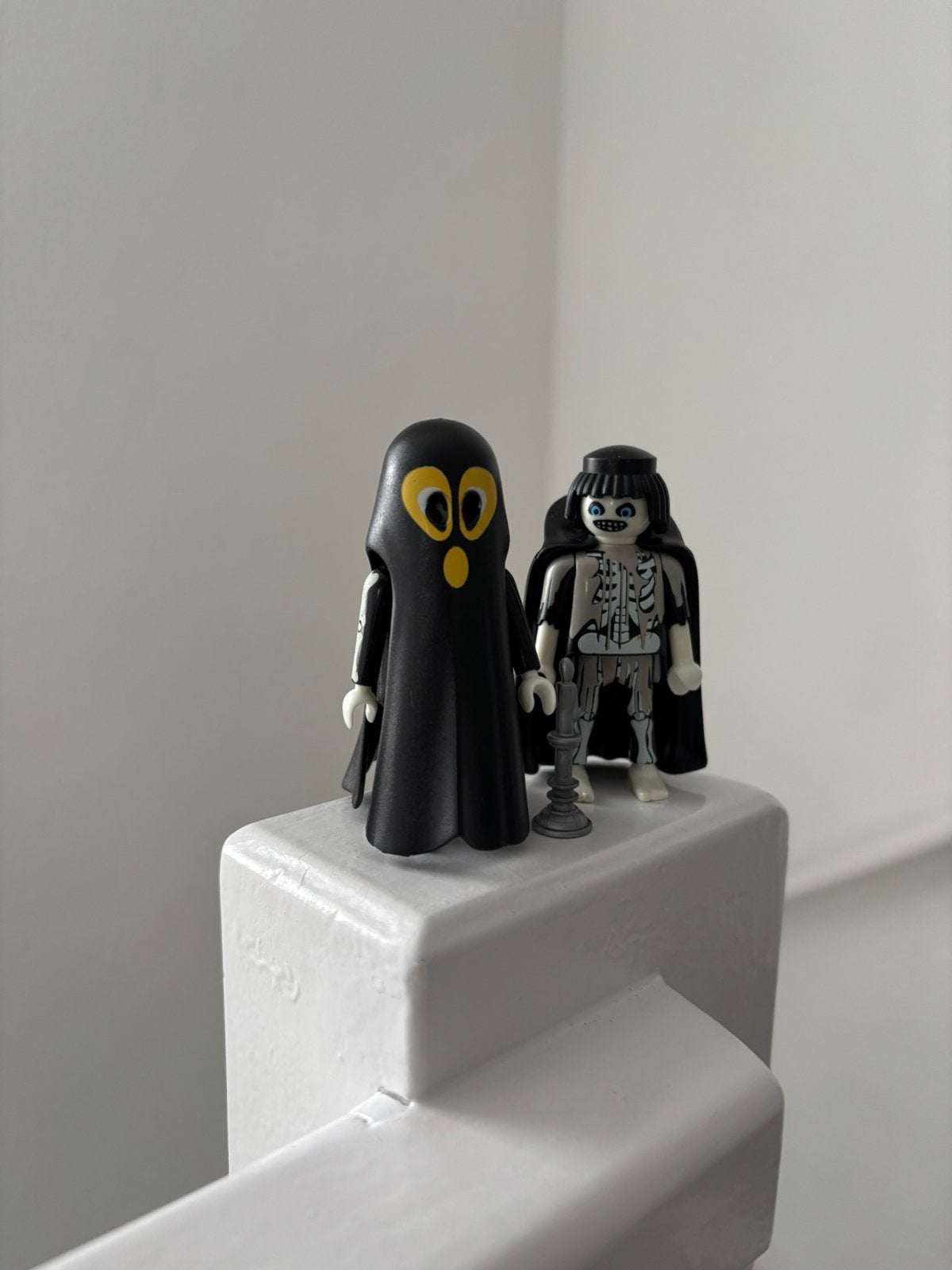 Playmobil Figuren spook & skelet – 2 stuks, Ophalen of Verzenden, Zo goed als nieuw, Losse onderdelen, Figuren