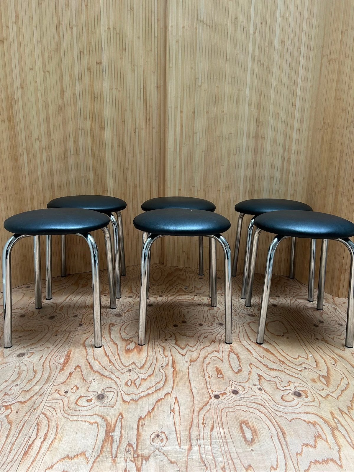 Vintage krukjes leer/ chrome, Huis en Inrichting, Krukjes, Ophalen, Gebruikt, Overige materialen
