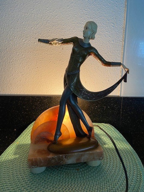 Art Deco lamp J.LoRenzl bronzen dame met sleep jaren '20., Ophalen of Verzenden