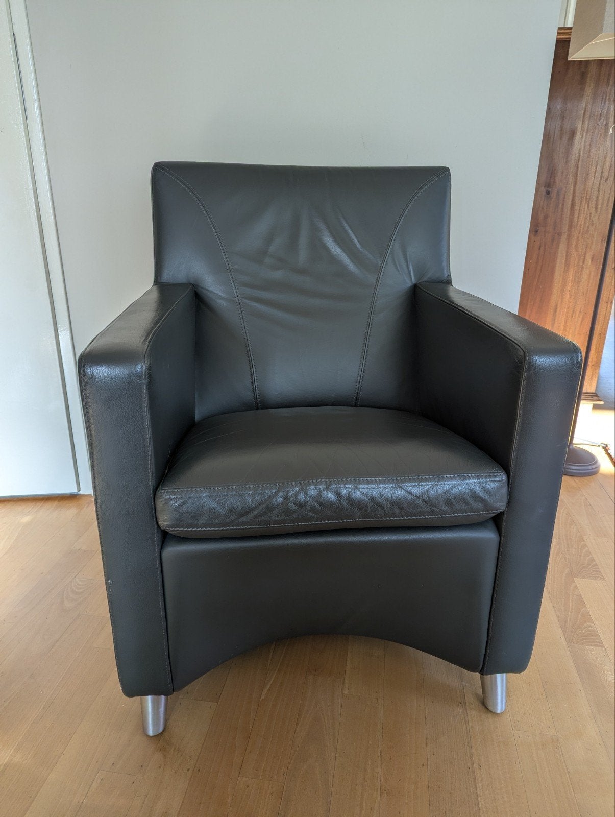 Leulux Dolcinea fauteuils antraciet, Ophalen, Minder dan 75 cm, Leer, Zo goed als nieuw