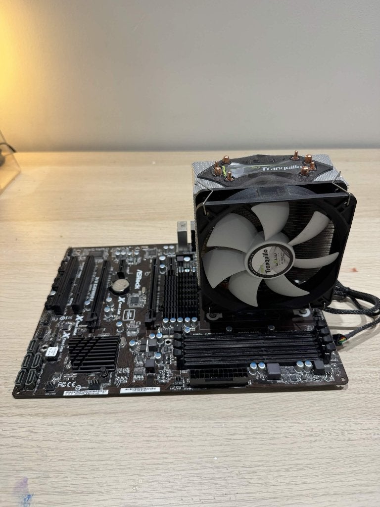 ASRock 970 Extreme3 + AMD FX-6300 + Tranquillo CPU Cooler, Computers en Software, Ophalen, 6-core, AMD FX, Zo goed als nieuw