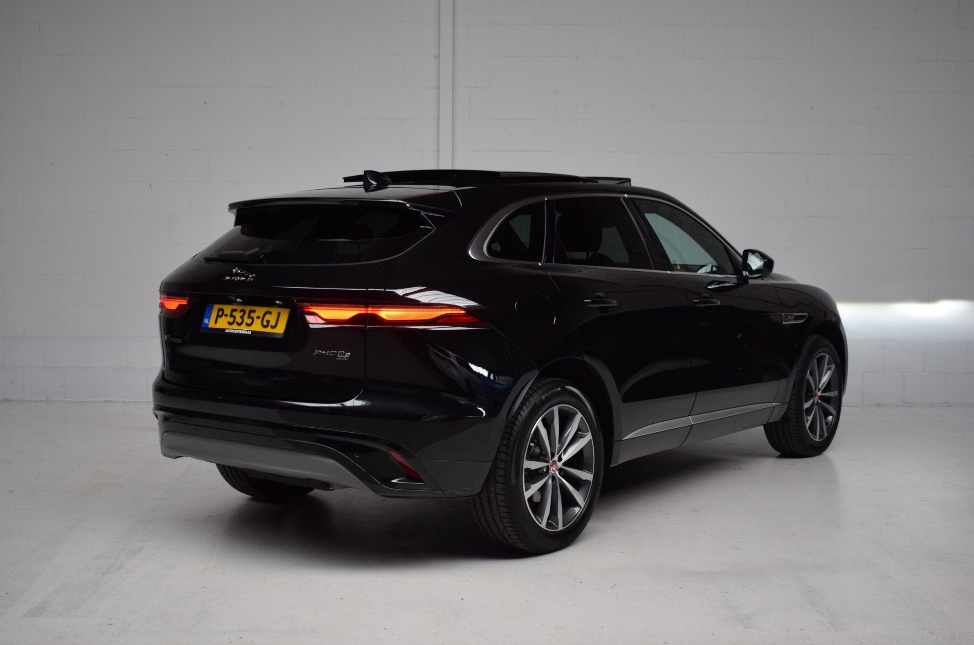 Jaguar F-PACE 2.0 P400e PHEV Limited Edition R-Dynamic SOH 9, Auto's, Jaguar, Automaat, Dealer onderhouden, Gebruikt, 4 cilinders