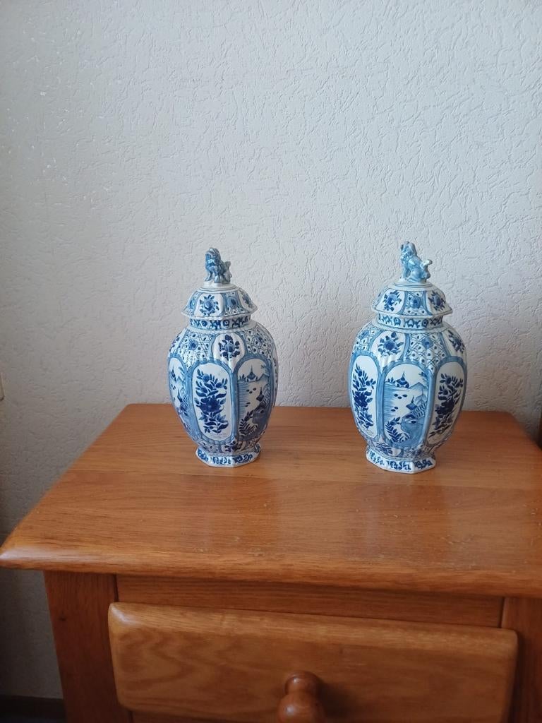 2 chinese vazen, Antiek en Kunst, Antiek | Keramiek en Aardewerk, Ophalen