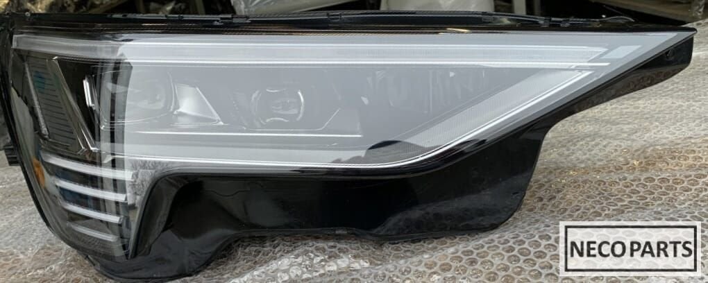 AUDI E-TRON ETRON KOPLAMP ORIGINEEL 4KE941036, Gebruikt, -, -, -