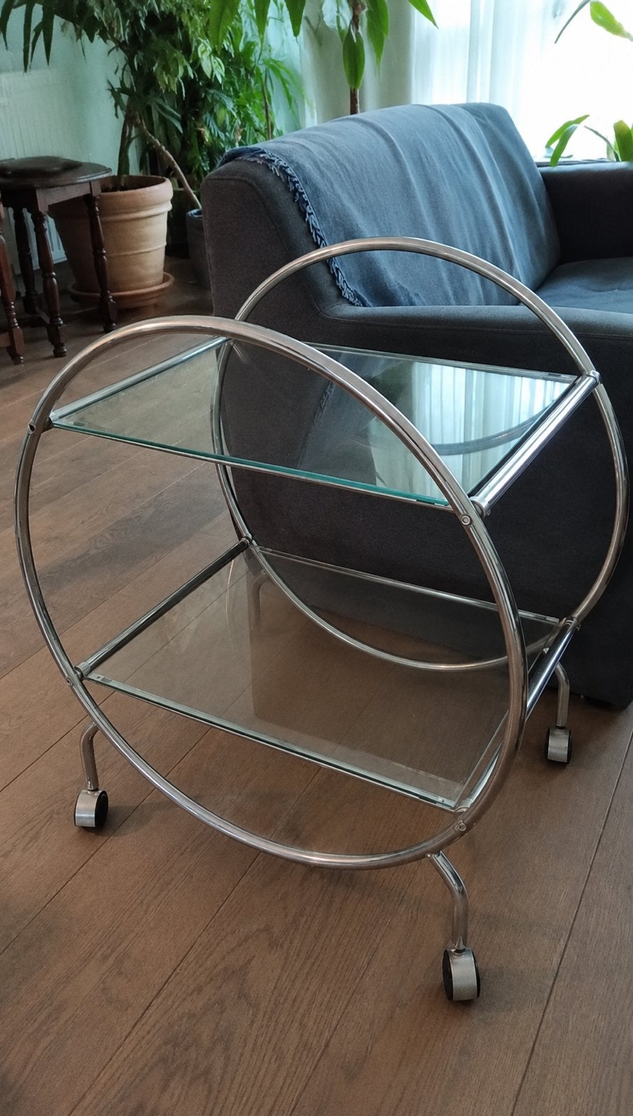 Theewagen Crome zilver met 2 glas platen op wielen, Ophalen, Minder dan 55 cm, 60 cm of meer, Rechthoekig