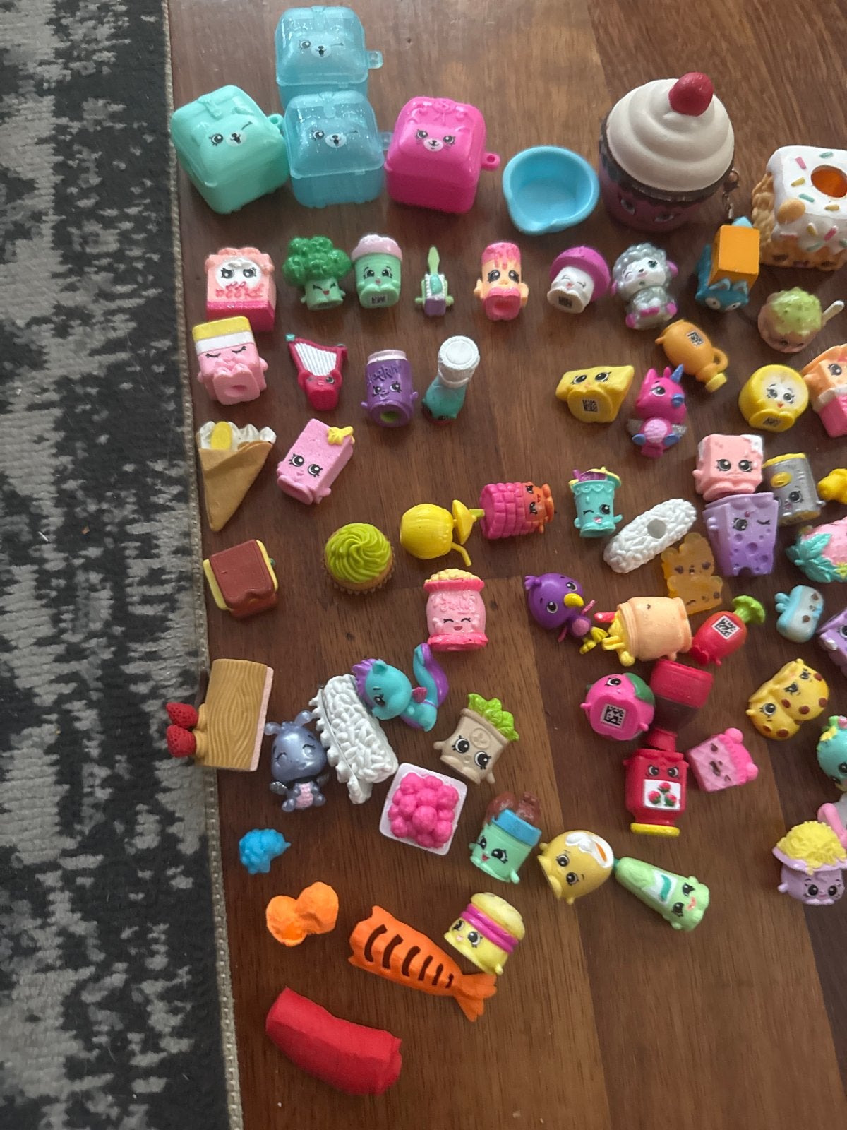 Grote collectie Shopkins figuren en accessoires, Ophalen of Verzenden, Gebruikt, Meisje