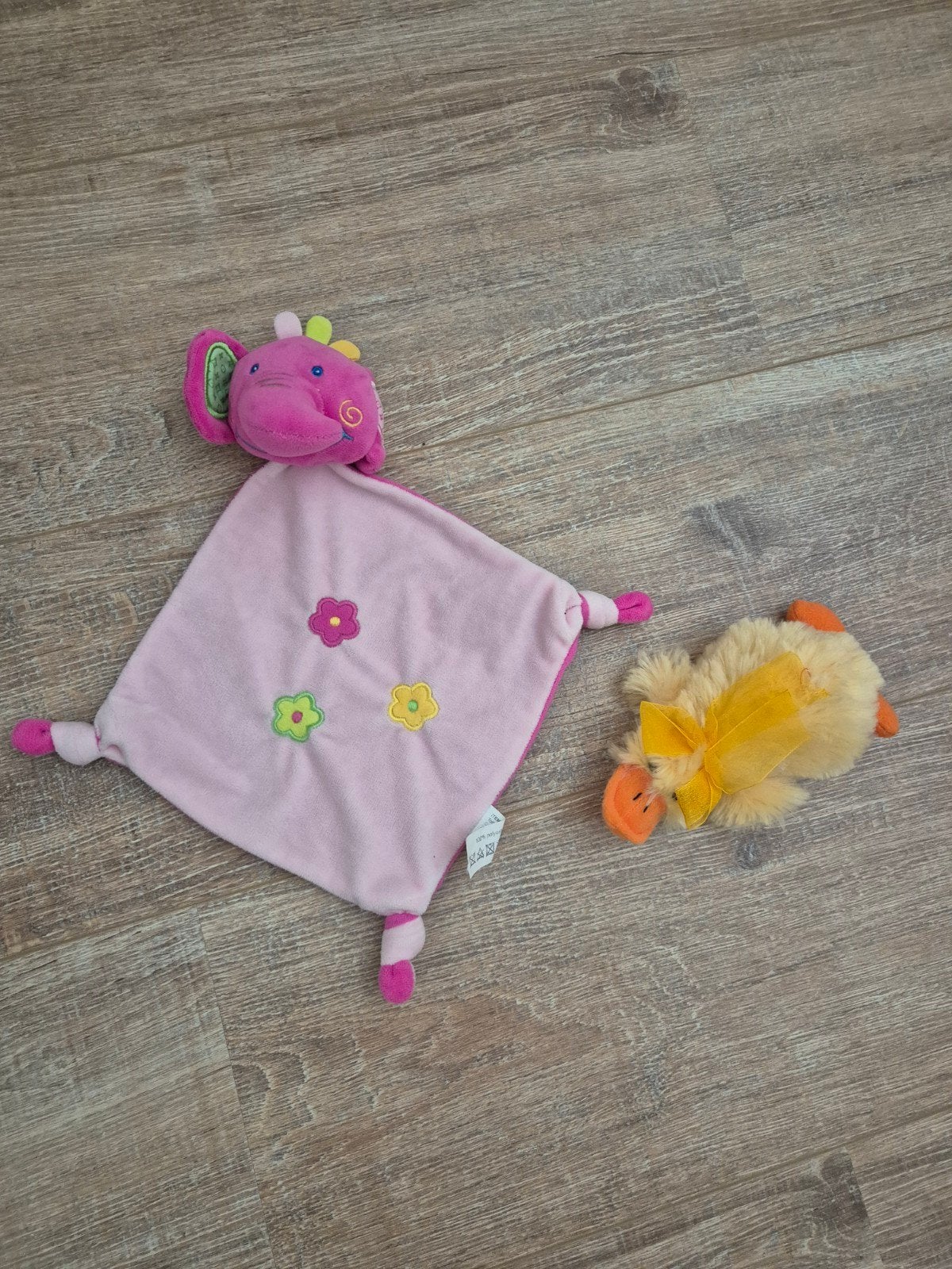 knuffeldoekje met eendje met geluid, Kinderen en Baby's, Ophalen of Verzenden, Gebruikt, Overige typen