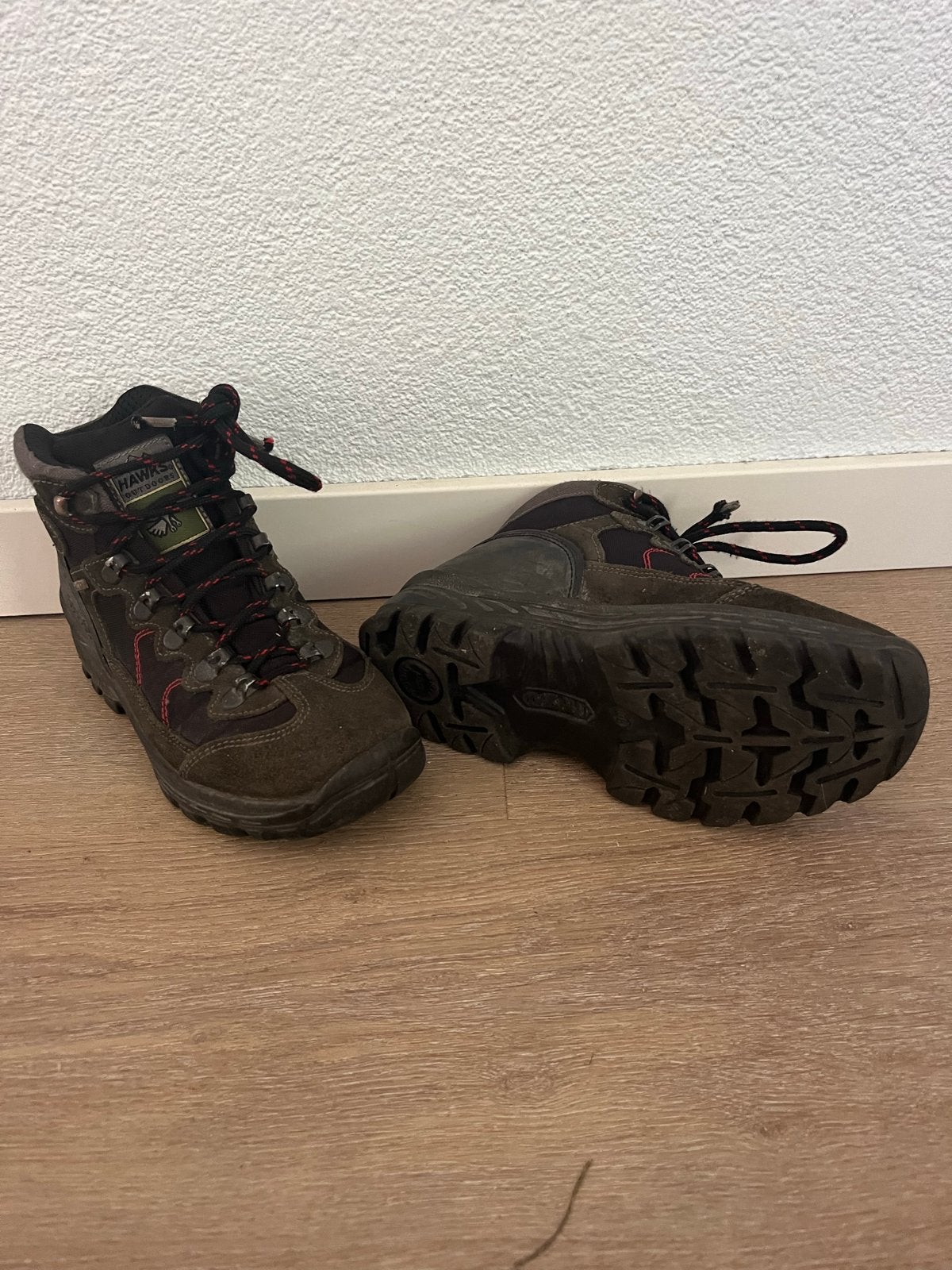 Hawks Outdoors schoenen - maat 36, Ophalen of Verzenden, Gebruikt, Schoenen