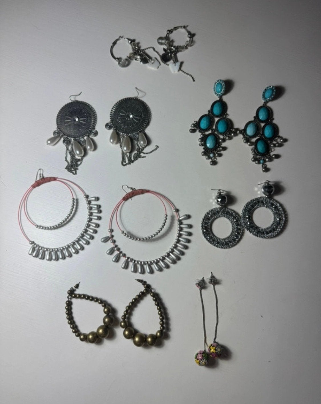 Diverse oorbellen: zilver, goud, bloemen, parels, stenen, Overige materialen, Hangers, Nieuw, Ophalen of Verzenden