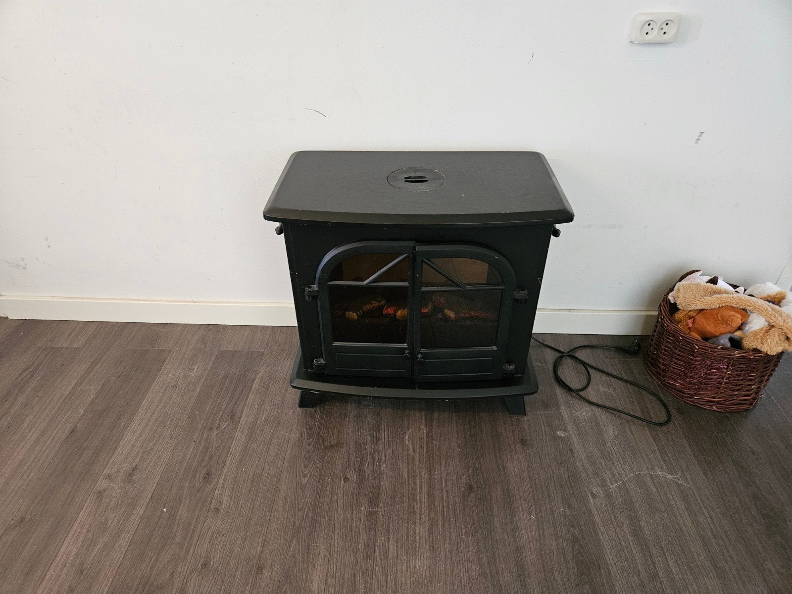 Elektrische haard met warmtefunctie - licht beschadigd, Ophalen