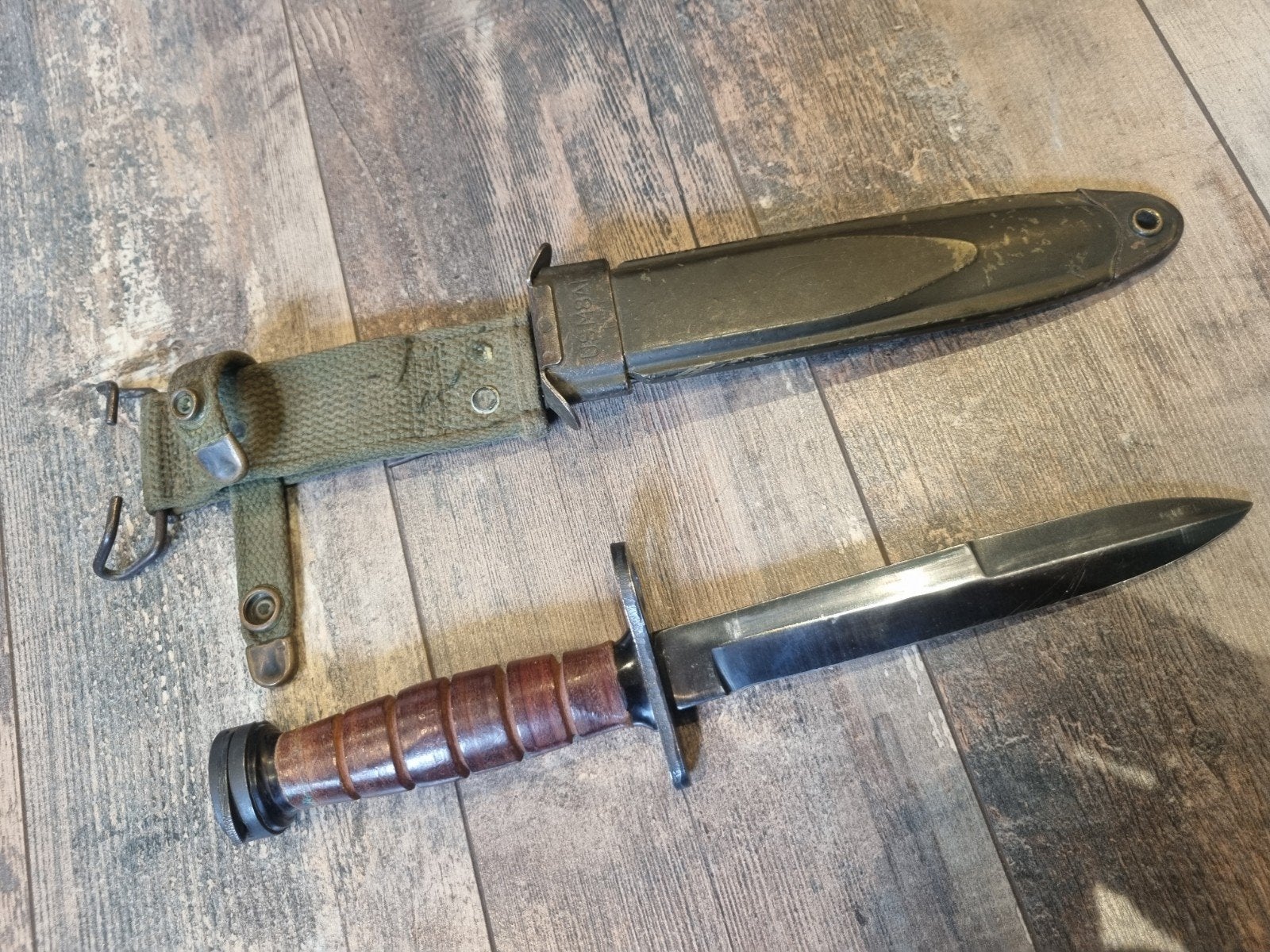 Amerikaanse M4 bajonet (?), Verzamelen, Militaria | Algemeen, Ophalen of Verzenden, Landmacht, Amerika, Mes of Dolk