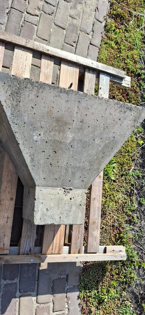 Betonnen schoorsteenkap - Robuust en duurzaam, Ophalen, Gebruikt, Vrijstaande haard, Overige soorten