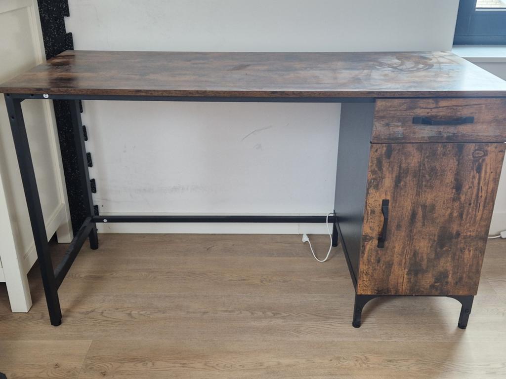 Bureau te koop, Huis en Inrichting, Bureaus, Ophalen, Zo goed als nieuw