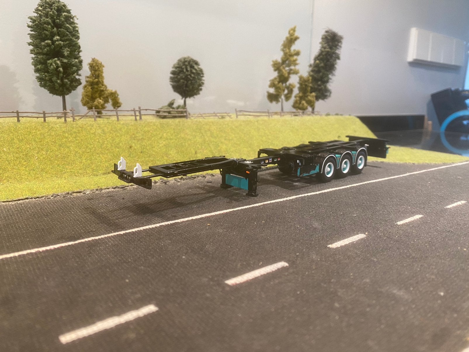 Uitschuifbaar container chassis van Stebo, Ophalen of Verzenden, Zo goed als nieuw, Bus of Vrachtwagen, Wsi