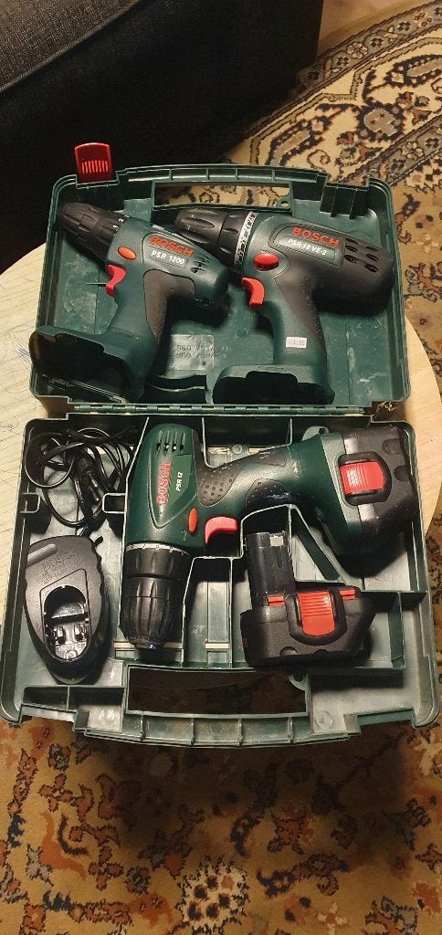Bosch/Makita incl accus en laders, Doe-het-zelf en Verbouw, Ophalen, Zo goed als nieuw, Klopboormechanisme