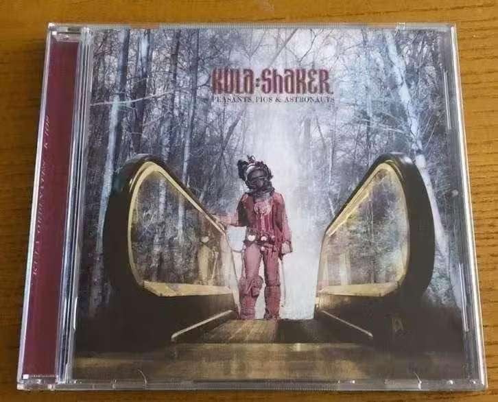 CD Kula Shaker – Peasants, Pigs & Astronauts, Cd's en Dvd's, Cd's | Rock, Ophalen of Verzenden, Zo goed als nieuw, Psychedelic Rock